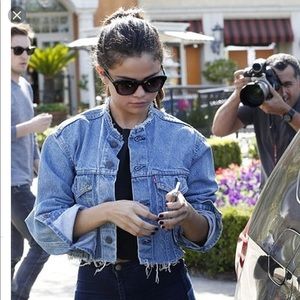 Levi’s cropped XL  jean jacket with frayed edges